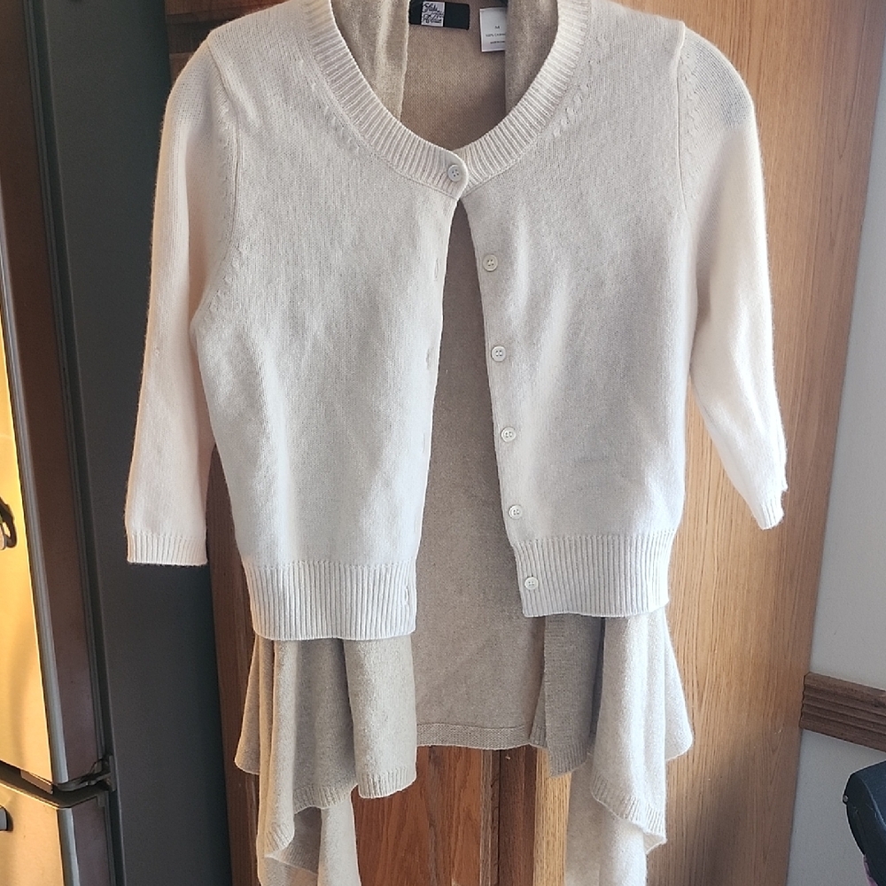 Saks Fifth Avenue White & Tan Ruffled  Cardigan Medium